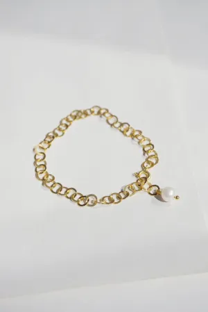 Chain Pearl Bracelet - Gold Plated